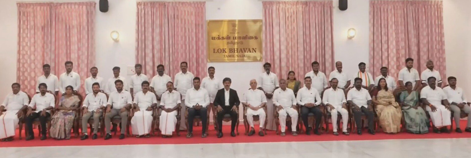 புதிதாக பதவியேற்ற 23 அமைச்சர்களுக்கான இலாகாக்கள் ஒதுக்கீடு முழு விவரம்!